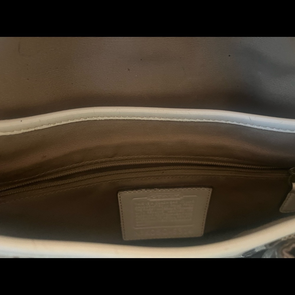 🌺Coach purse - Picture 5 of 9